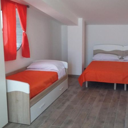 Casa Vacanza Miramare Portopalo Di Capo Passero ภายนอก รูปภาพ